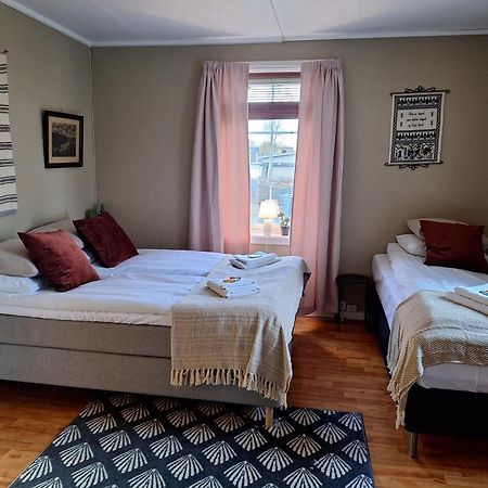 Privat Leilighet Pa Gard Med Badstue Og Nordlys Narvik Bagian luar foto