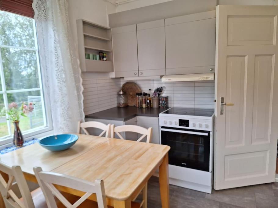 Privat Leilighet Pa Gard Med Badstue Og Nordlys Narvik Bagian luar foto